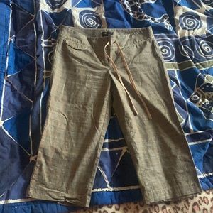 Professional plaid capri pant